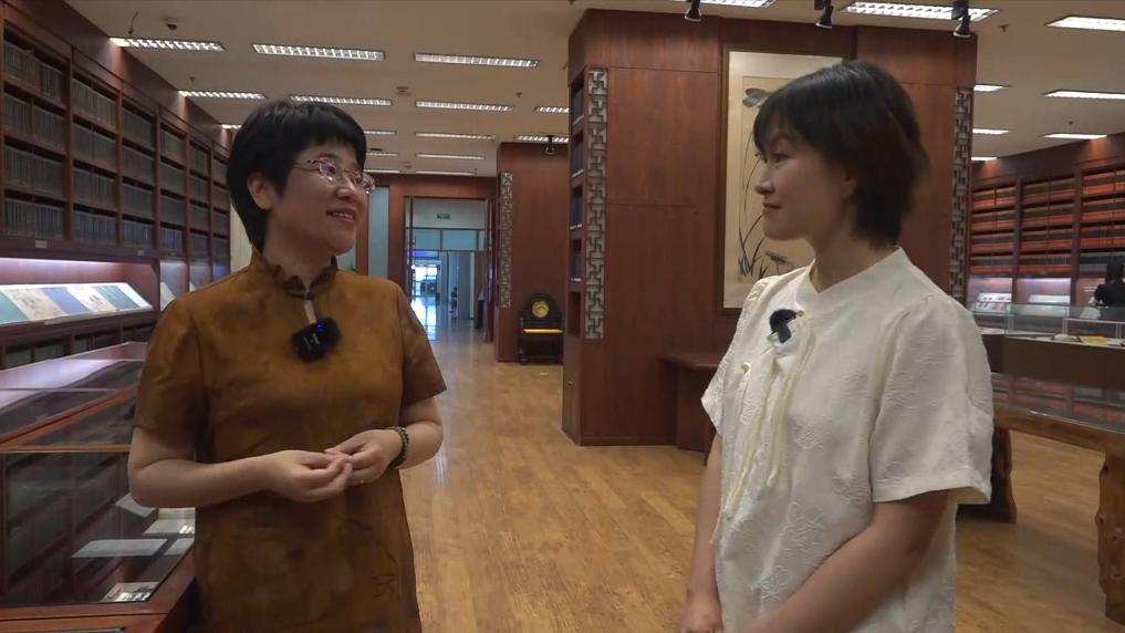来山东省图书馆看破损古籍如何再现历史风华